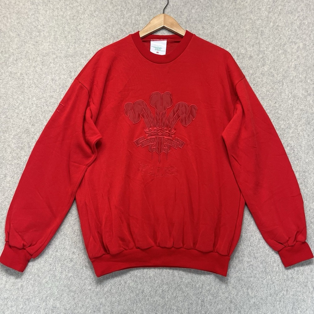 Vintage Wales Crewneck Sweatshirt Red Embroidered Cymru Welch Dragon Pullover M